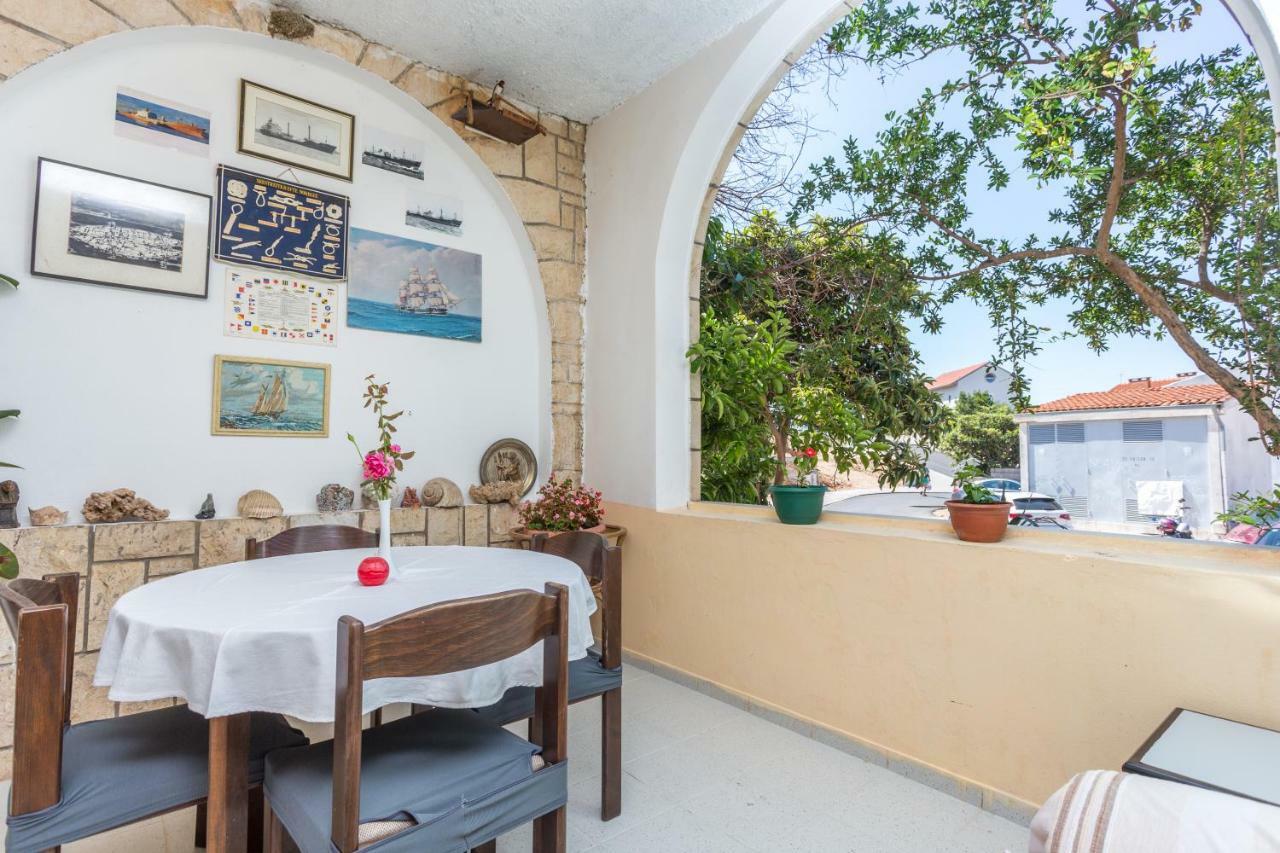 Apartment Branka Kustura 2 Hvar Town Bagian luar foto